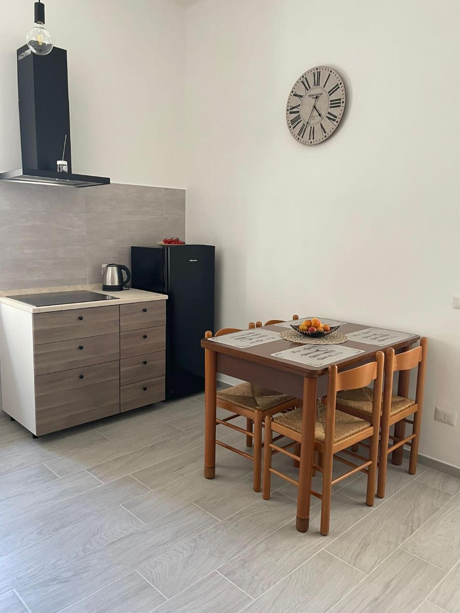Ca12 Casa Vacanze Putignano Eksteriør billede